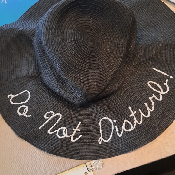 🎆 Black Floppy Beach Hat sz S-M Do Not Disturb - Picture 2 of 5